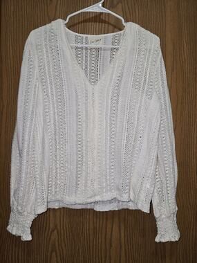 Easy Clothes L/XL Cream Pointelle Open Knit Crochet V-Neck Smocked Cuff Top